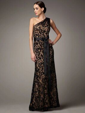 Tadashi Shoji - Black/Nude Lace One Shoulder Asymmetrical Mermaid Gown - size 4